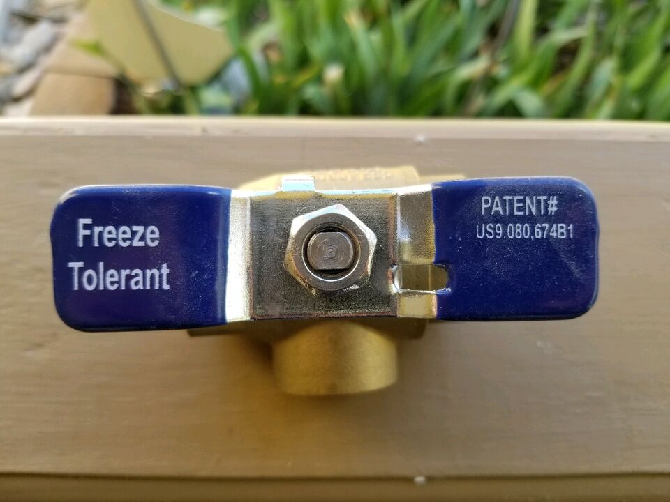 Irrigation Sprinkler 1 " Ball Valve w Freeze Tolerant Prevention Plug Brass PVB